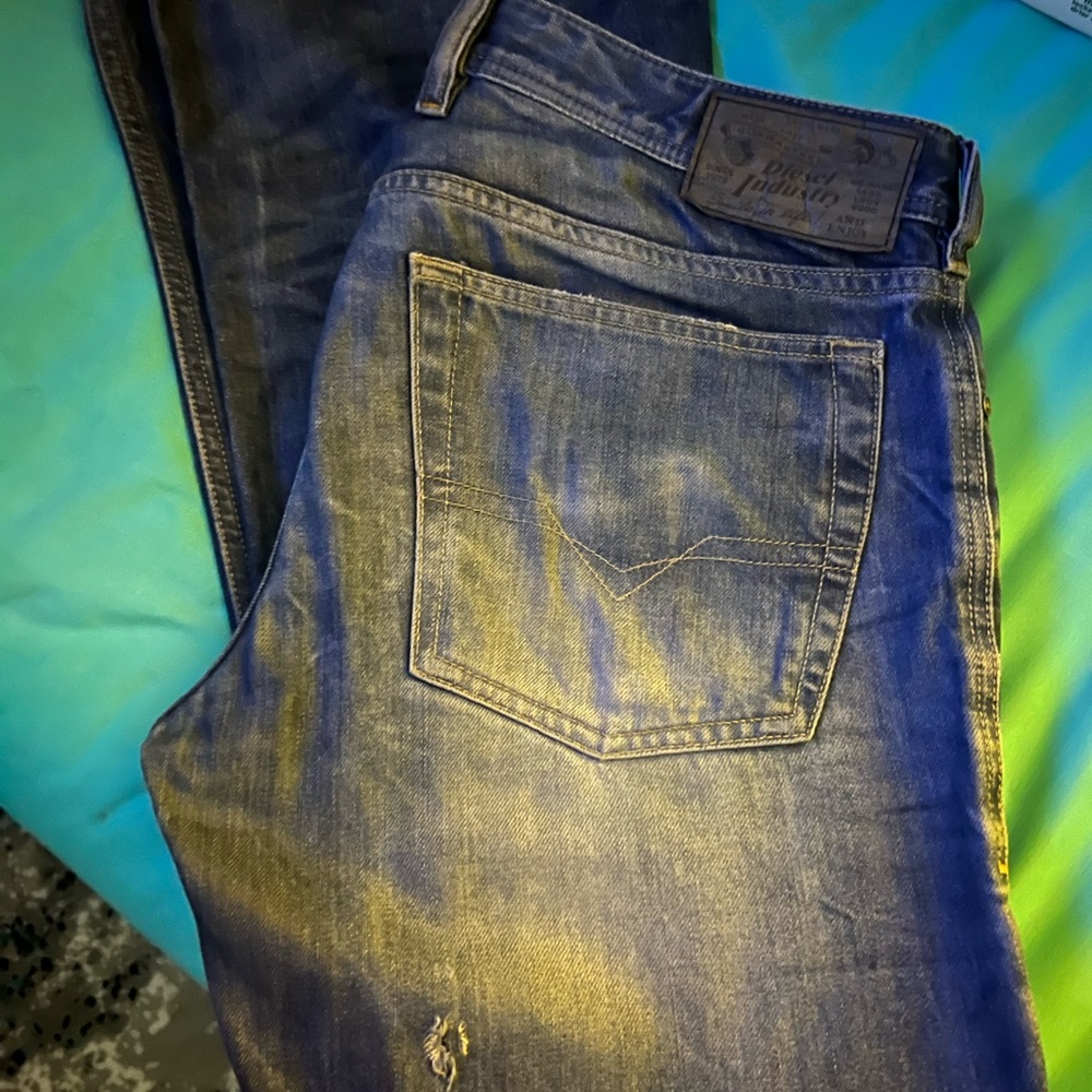 Diesel Industry mens jeans.  Size 33 waist.  32 length